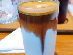 燕麦拿铁-Line 咖啡(石厦花园店)