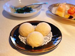 脆皮流沙包-皇朝会.经典传统粤菜(外滩店)