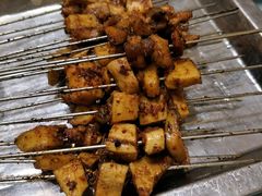 -六福烧烤酒馆(秦隆步行街店)