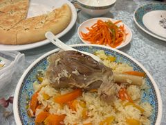 -汗腾格里·风味餐厅(新疆驻京办店)