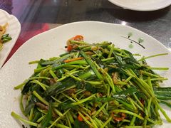 -民间瓦缸煨汤館(嵩山路店)