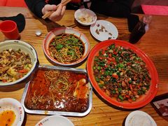 -兔槽江湖菜·重庆璧山兔(水围店)