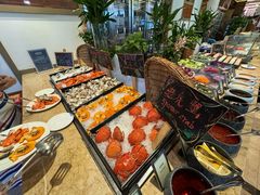 -大中华希尔顿酒店-念自助餐·海南美食·三文鱼