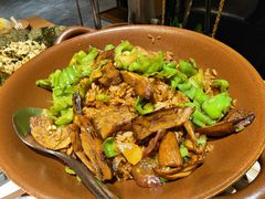 -一朵菌·野生菌探索家火锅(南亚店)