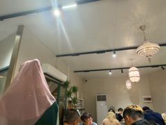 -贯贯吉·清真餐厅(浙江中路店)