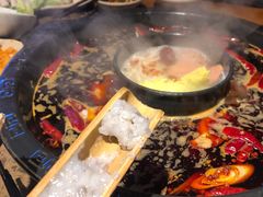 -舒家大院重庆老火锅(纪念塔店)