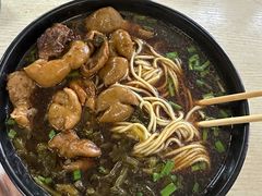 -小龙大肉面馆