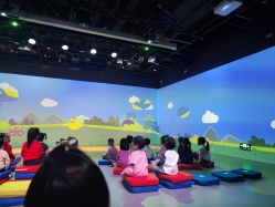 -小鸡哆哆故事屋·儿童乐园(嘉里城店)