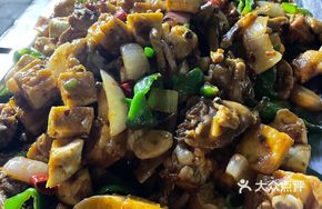 Spicy Chicken with Pancake