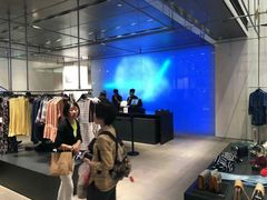 -URBAN REVIVO(深圳华润万象天地店)