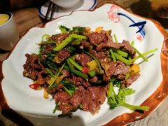 -饭桌故事·血鸭湘(荣宝华店)