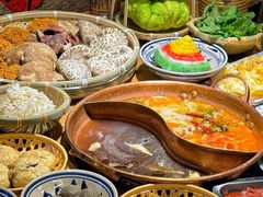 -洱火云南酸菜牛肉火锅(石景山当代商城店)