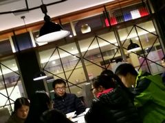 大堂-严厨老坛酸菜鱼(吴江万宝店)