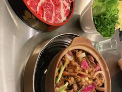 -胡须佬鸡煲四季火锅店(石厦西村直营店)