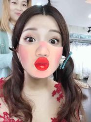 -雪莉美妆婚纱馆