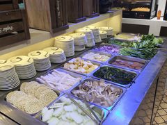 -阪尚皇·原切牛排·烤肉火锅自助(北京路店)