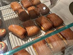 -VERIE BAKEHOUSE