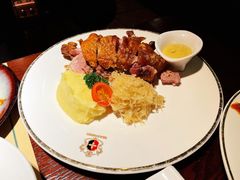 -马迭尔德式西餐精酿啤酒屋(中央大街店)