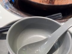 -洪氏嗨捞·广东猪肚鸡·椰子鸡火锅(西咸万象城店)