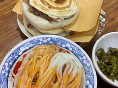 -王魁腊汁肉夹馍(柿园路店)
