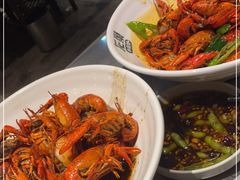 -龙巢盱眙龙虾·牛蛙·烧烤宵夜(八卦岭店)