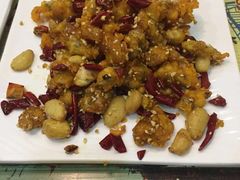 -扒虾小妹儿麻辣海鲜(宏图街店)