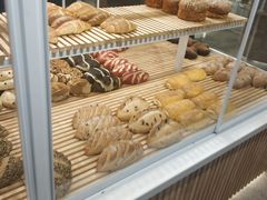 -焙丽拾光(麦凯乐直营店)