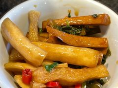 -靠山屯东北农家菜(八龙桥雅苑店)