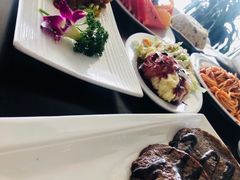 -天塔旋转餐厅