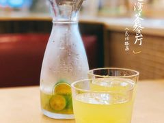 -九龙湾茶餐厅(东门店)