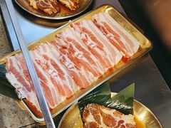 -哈哈碳都·牛肋条无限自助烤肉(台江万达店)