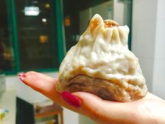-白玉兰食品(汇联商厦店)