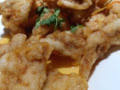 -老码头黑皮肘子锅包肉(赣水路店)