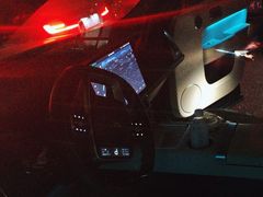 -富君租车(外滩店)