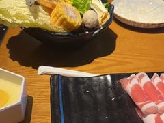 -呷哺呷哺(融创茂店)