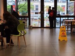 大堂-麦当劳(金山红星美凯龙DT店)