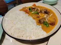 咖喱牛腩配饭-珀翠餐厅(新业路店)