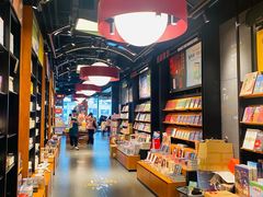 -西西弗书店&矢量咖啡(万象城店)