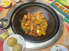 -咱屯子铁锅炖直营店(保利店)