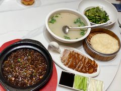 -梅利汴京烤鸭•开封豫菜地标店(东大街店)