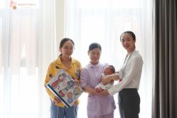 点击看大图 -季橙月子护理中心