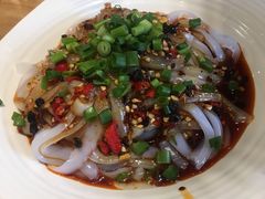 -兔行天下-鸿鹤鲜锅兔(中海国际店)