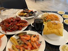 -东方红海鲜百汇(国际大厦店)