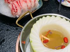 -得意咚瓜·顺德鱼生·冬瓜火锅(深圳首店)