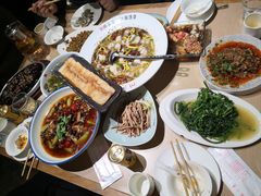 干锅牛蛙-川流不息(北蔡休闲广场店)