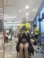 -V+SALON造型