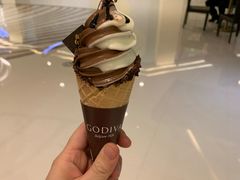 双拼冰淇淋-GODIVA(万象城店)