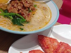 辣肉丁面-小杨生煎(乐坊虹井店)
