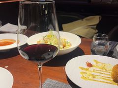 -MONICH牛排融合餐厅(和义大道购物中心店)