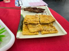 -粤盛海鲜平价店(洛溪食街店)